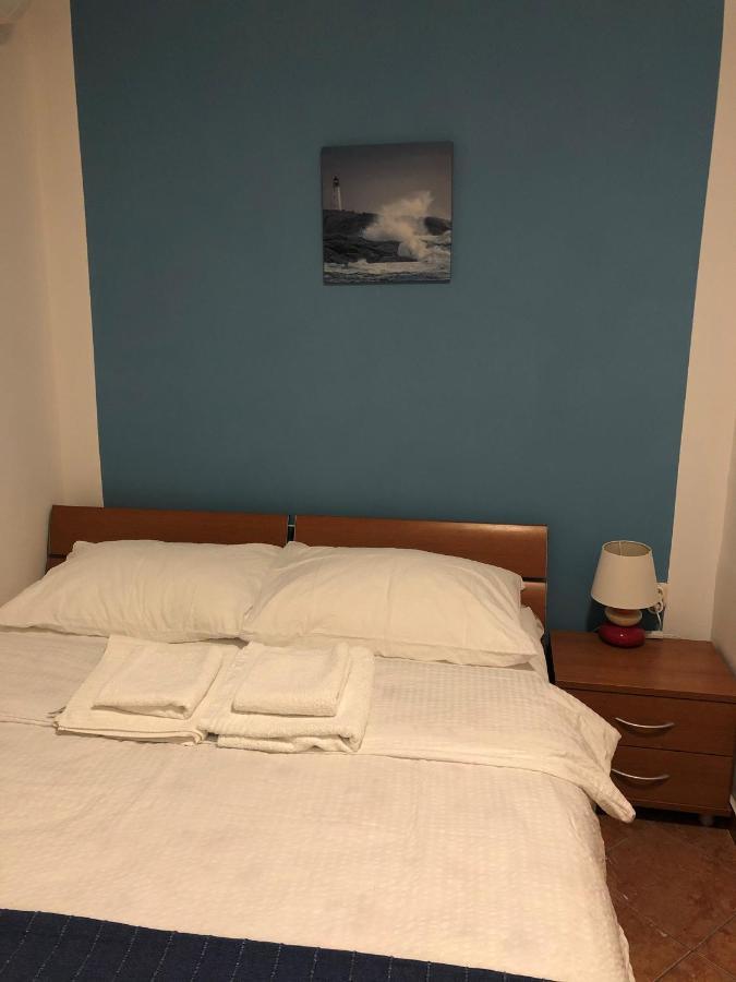 Apartmani I Sobe Ivancic1 Novi Vinodolski Exterior foto