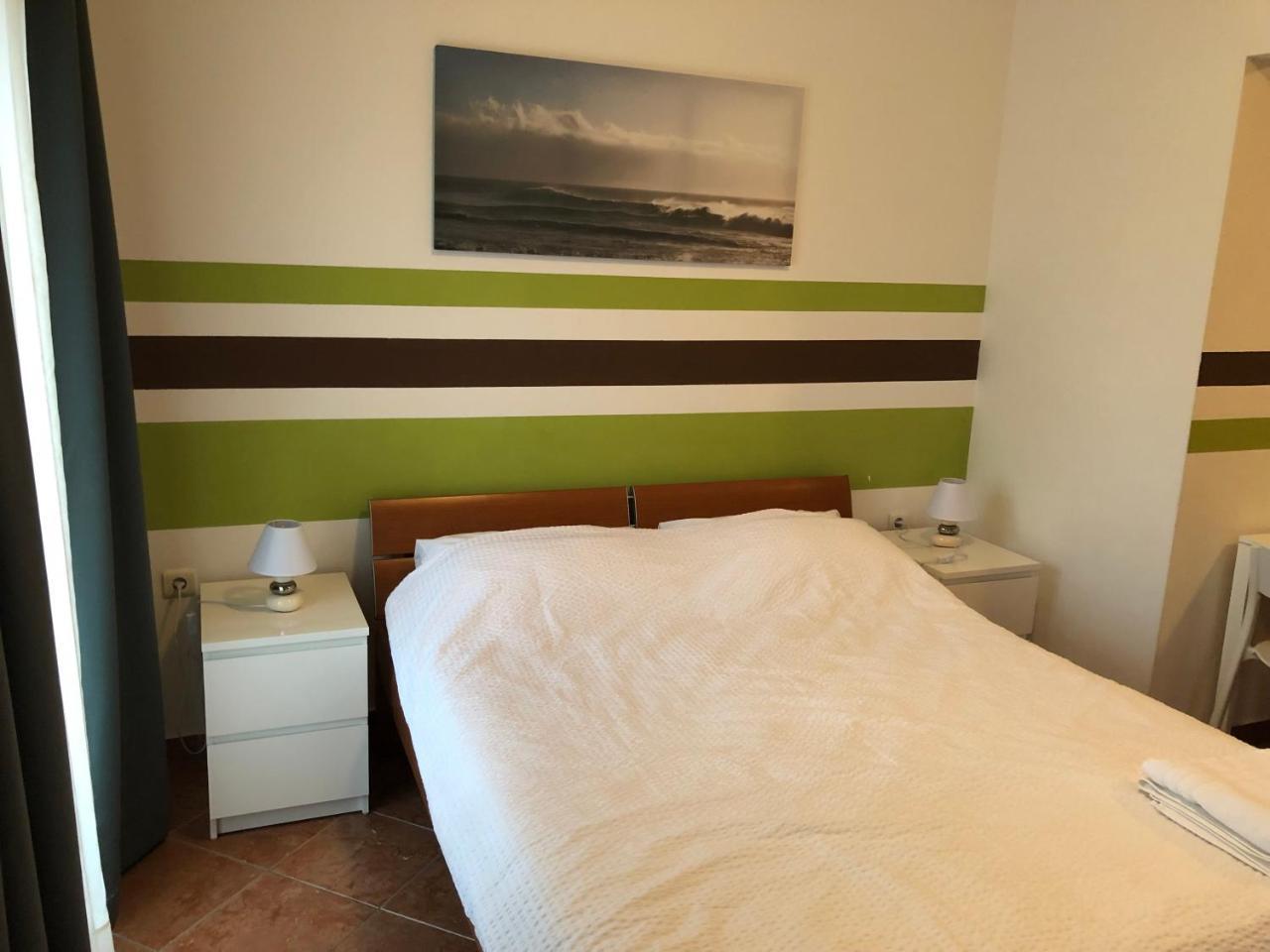 Apartmani I Sobe Ivancic1 Novi Vinodolski Exterior foto